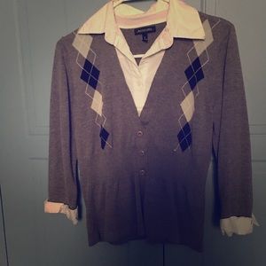 Grey preppy style sweater